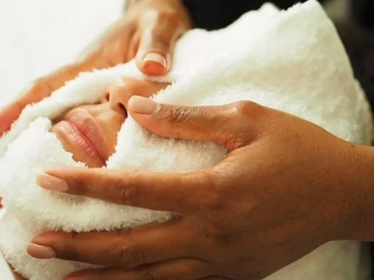 Quels sont les bienfaits d'un soin du visage anti-âge ?, Nice, BODYUP STUDIO